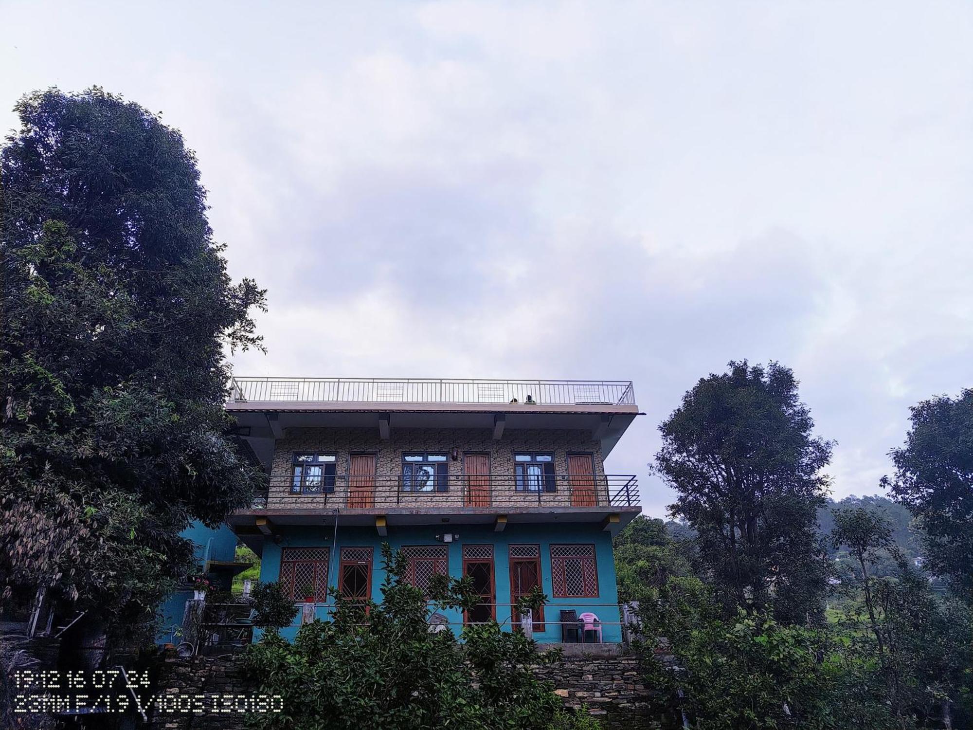 Binsar Royal Homestay Dhaulchhina, 阿尔莫拉 外观 照片